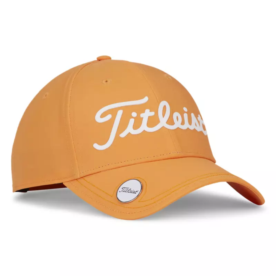 Golf cap with ball marker online